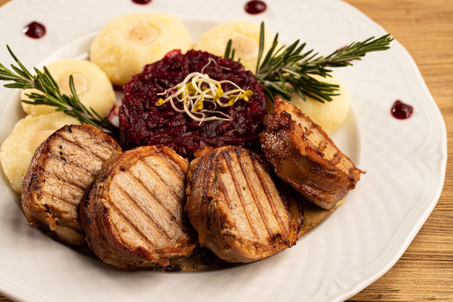 Polędwiczka wieprzowa w boczku